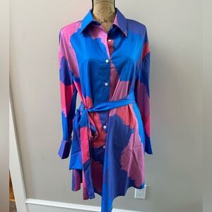 Artsy dress. Multicolour with belt
